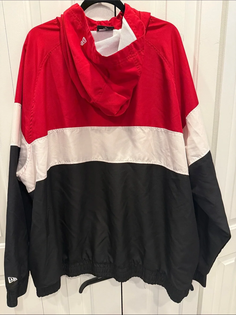 New Era Red White Black Chicago Blackhawks Pullover Jacket